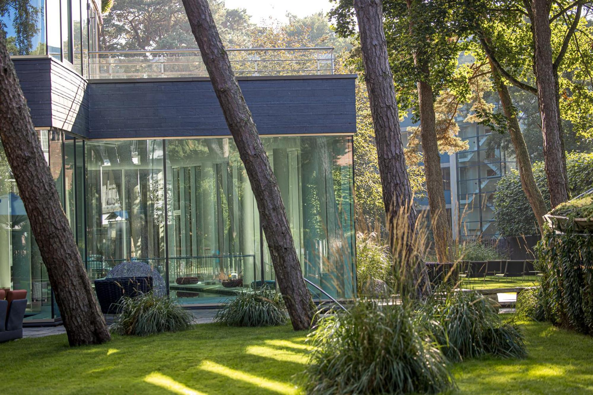 Palanga Life Balance Spa Hotel Buitenkant foto The garden